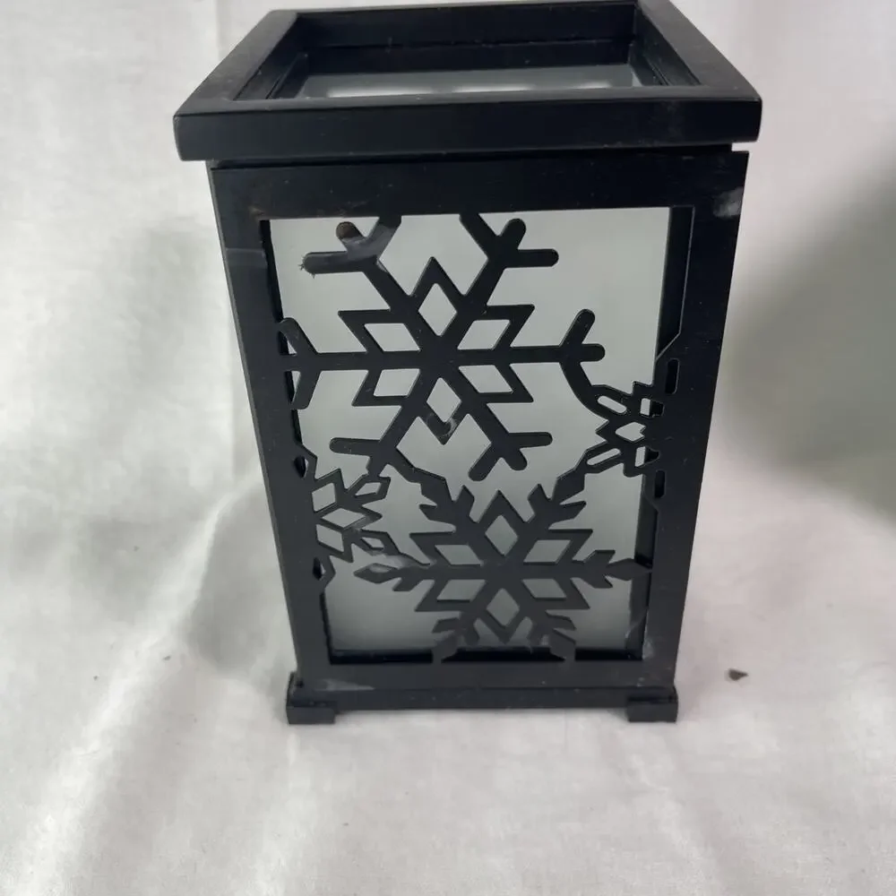 Partylite Change-O-Luminary Candle Holder P8977 Web / Leaves /Snowflakes